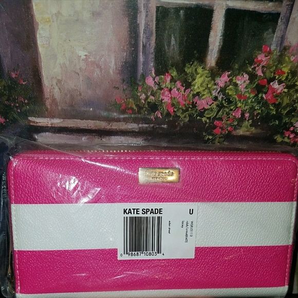 Kate Spade Wallet - Picture 1 of 3
